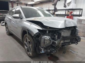  Salvage Hyundai TUCSON