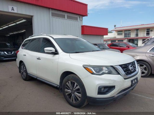  Salvage Nissan Pathfinder