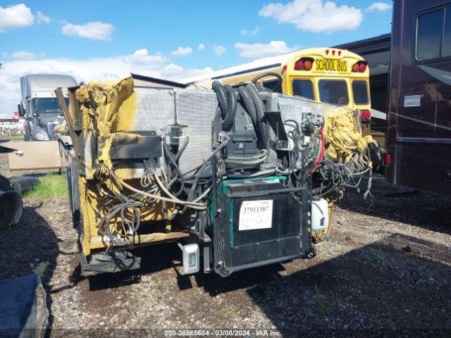  Salvage Freightliner Chassis