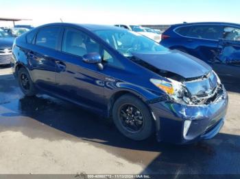  Salvage Toyota Prius