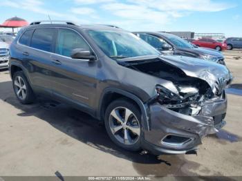  Salvage Jeep Cherokee