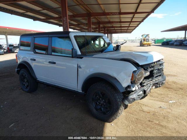  Salvage Ford Bronco