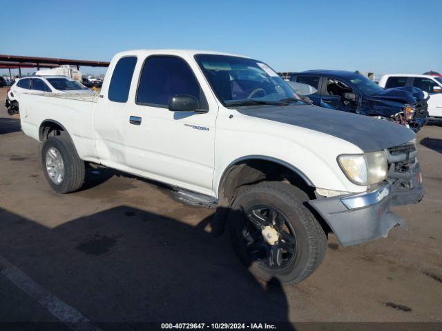  Salvage Toyota Tacoma