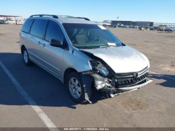  Salvage Toyota Sienna