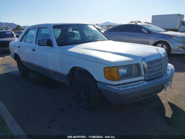  Salvage Mercedes-Benz 300