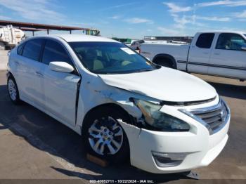  Salvage Nissan Altima