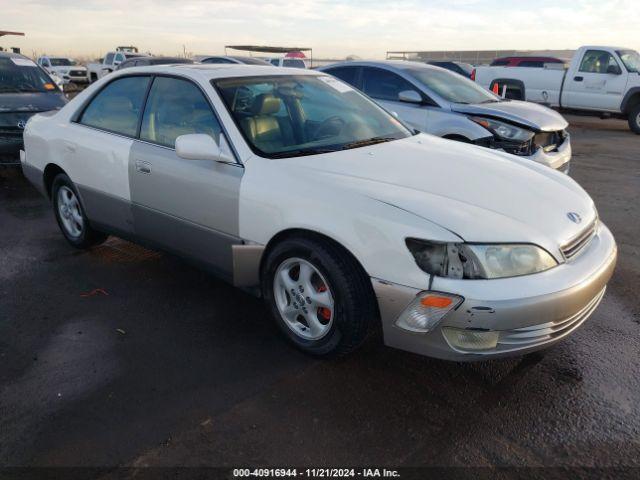  Salvage Lexus Es