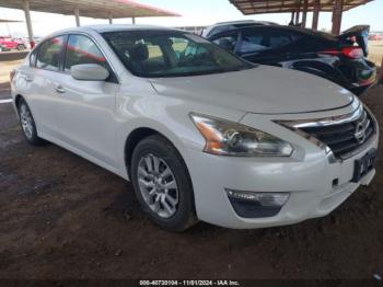  Salvage Nissan Altima