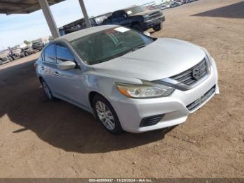  Salvage Nissan Altima