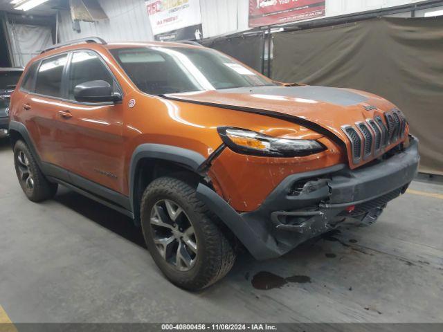  Salvage Jeep Cherokee