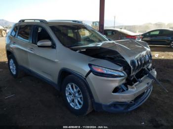  Salvage Jeep Cherokee