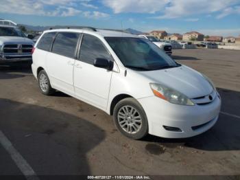  Salvage Toyota Sienna