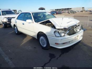  Salvage Toyota Crown