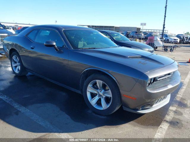  Salvage Dodge Challenger