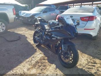  Salvage Yamaha Yzfr7