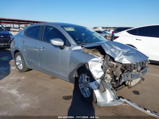  Salvage Toyota Yaris