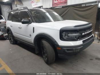  Salvage Ford Bronco