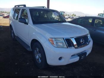  Salvage Nissan Pathfinder