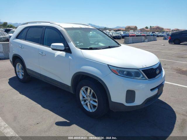  Salvage Kia Sorento