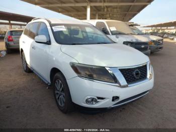  Salvage Nissan Pathfinder