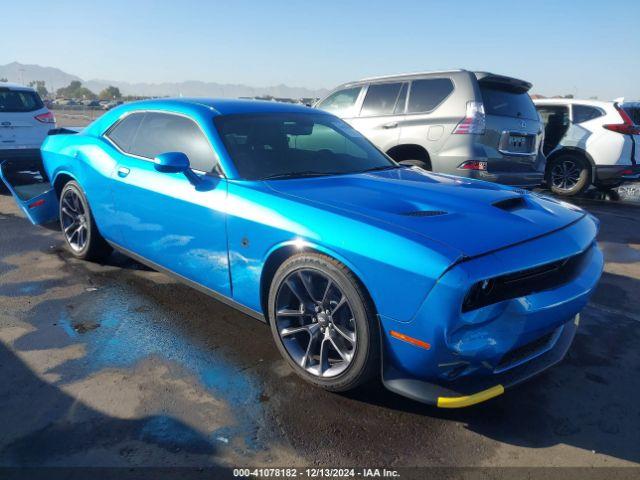  Salvage Dodge Challenger