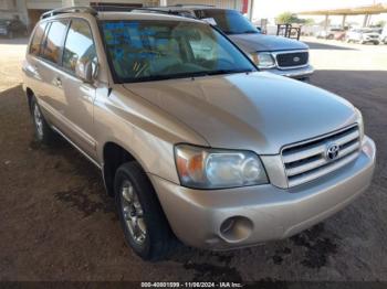  Salvage Toyota Highlander