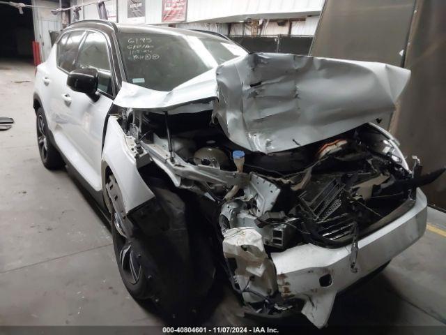  Salvage Volvo XC40