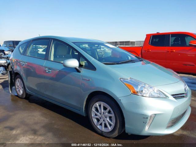  Salvage Toyota Prius v