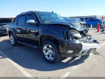  Salvage Chevrolet Avalanche 1500