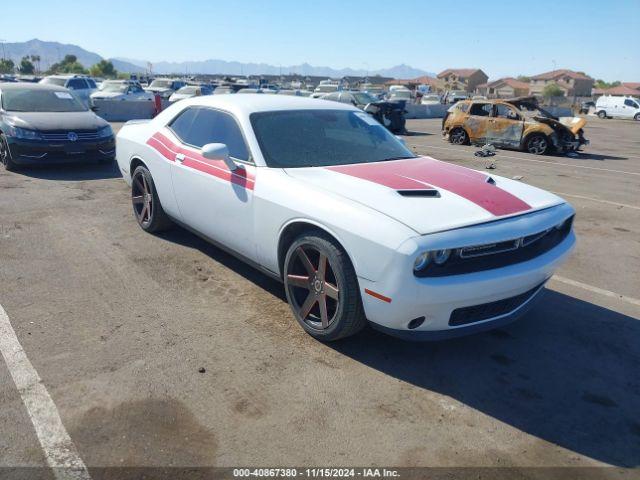  Salvage Dodge Challenger