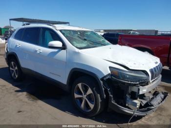  Salvage Jeep Cherokee