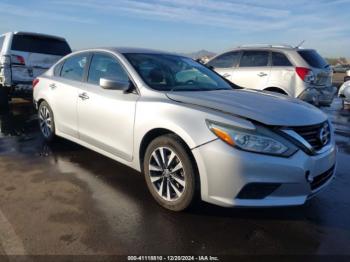  Salvage Nissan Altima