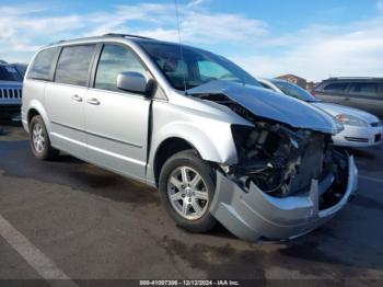  Salvage Chrysler Town & Country