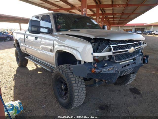  Salvage Chevrolet Silverado 2500