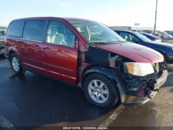  Salvage Chrysler Town & Country