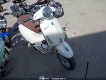  Salvage Vespa Piaggio