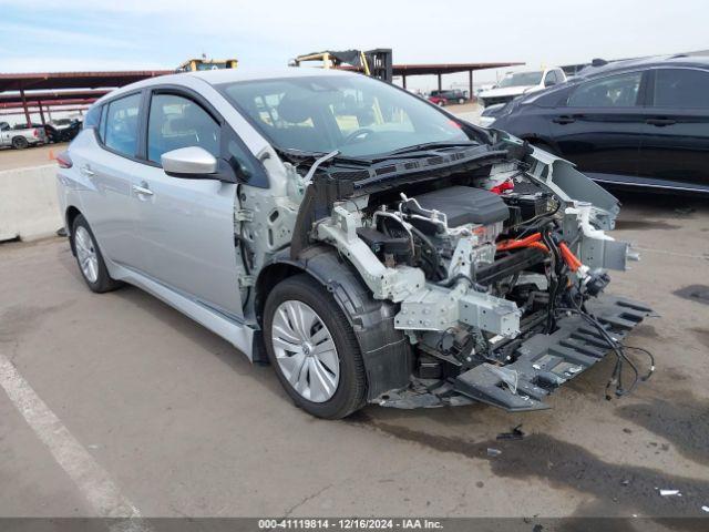  Salvage Nissan LEAF