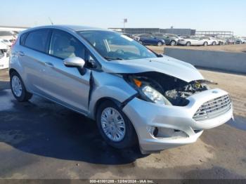  Salvage Ford Fiesta