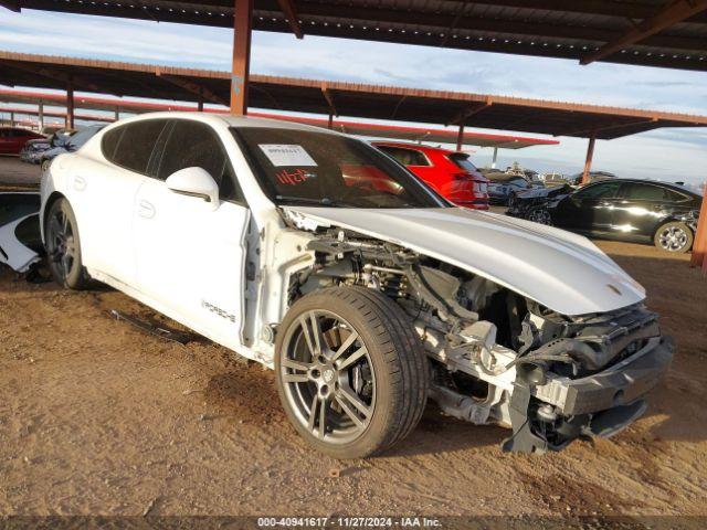  Salvage Porsche Panamera