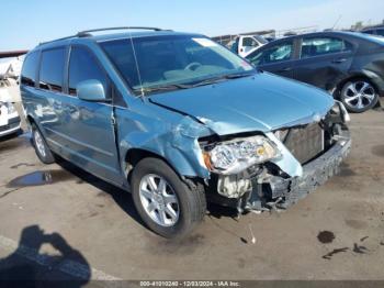  Salvage Chrysler Town & Country