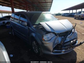  Salvage Chrysler Town & Country