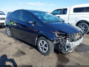  Salvage Toyota Prius