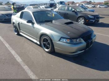  Salvage Ford Mustang