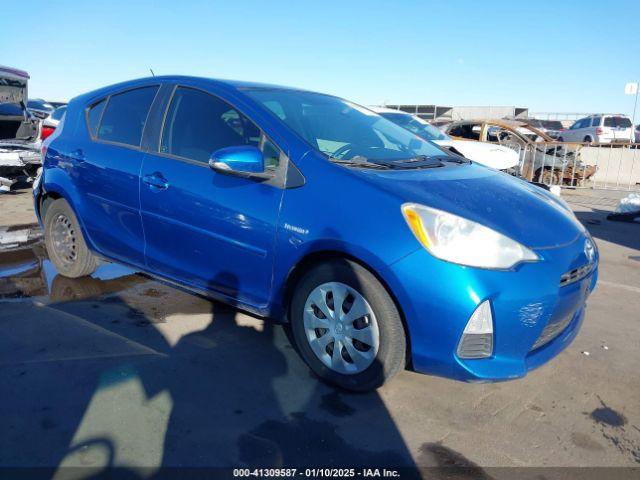  Salvage Toyota Prius c