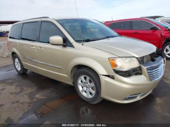  Salvage Chrysler Town & Country