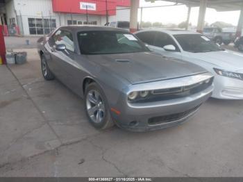  Salvage Dodge Challenger