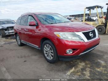  Salvage Nissan Pathfinder