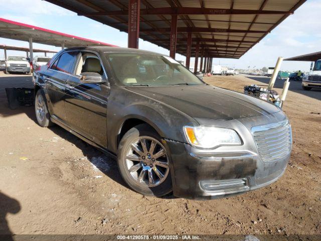  Salvage Chrysler 300