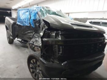  Salvage Chevrolet Silverado 2500