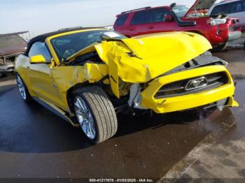  Salvage Ford Mustang